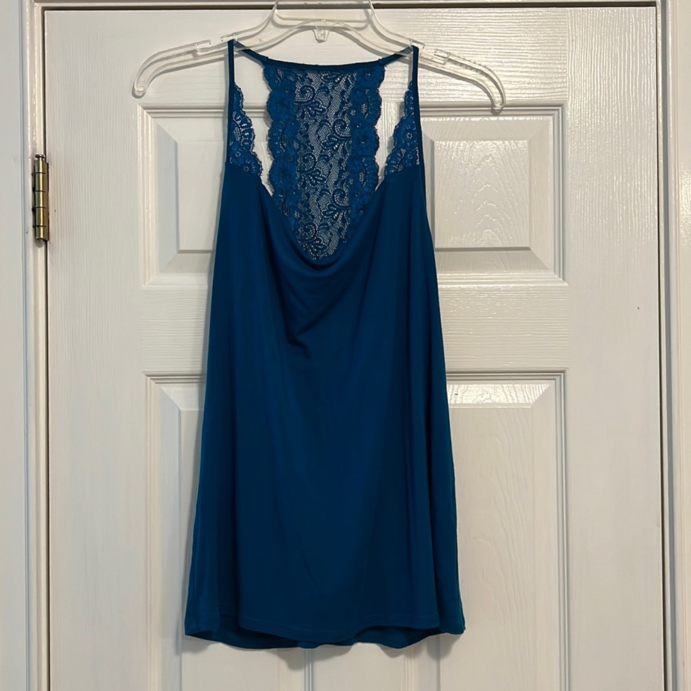 Express Medium Lace Razorback Turquoise Top